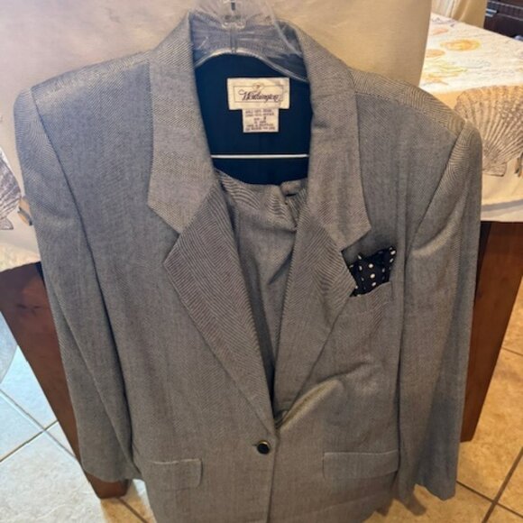 Worthington skirt suit set Size 8 , Gray and Black - Picture 1 of 5